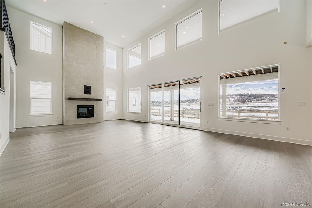 Photo of 3157 Westcliff Drive, Loveland, CO 80538 (MLS # 9311357)