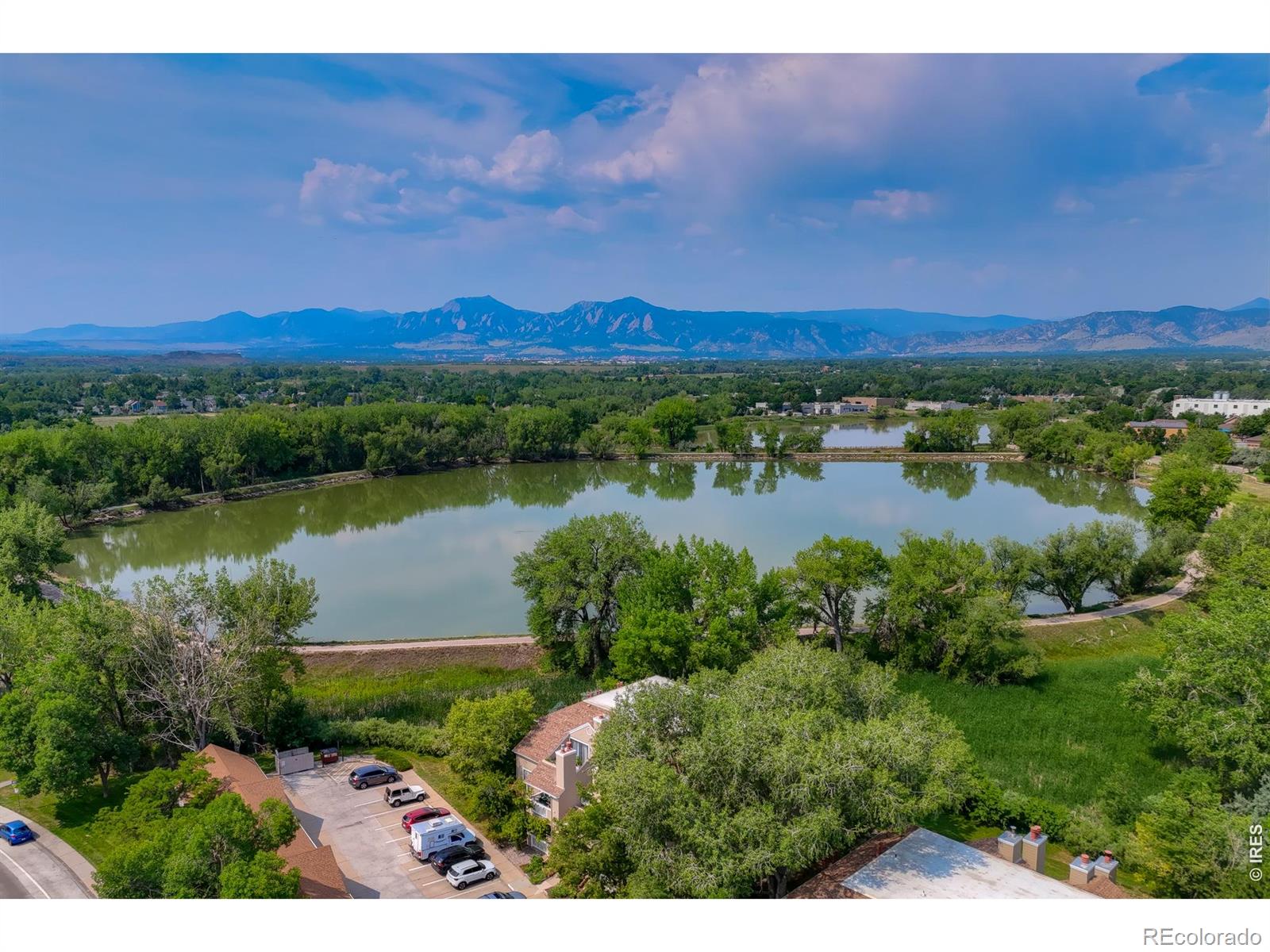4895 Twin Lakes Road 4