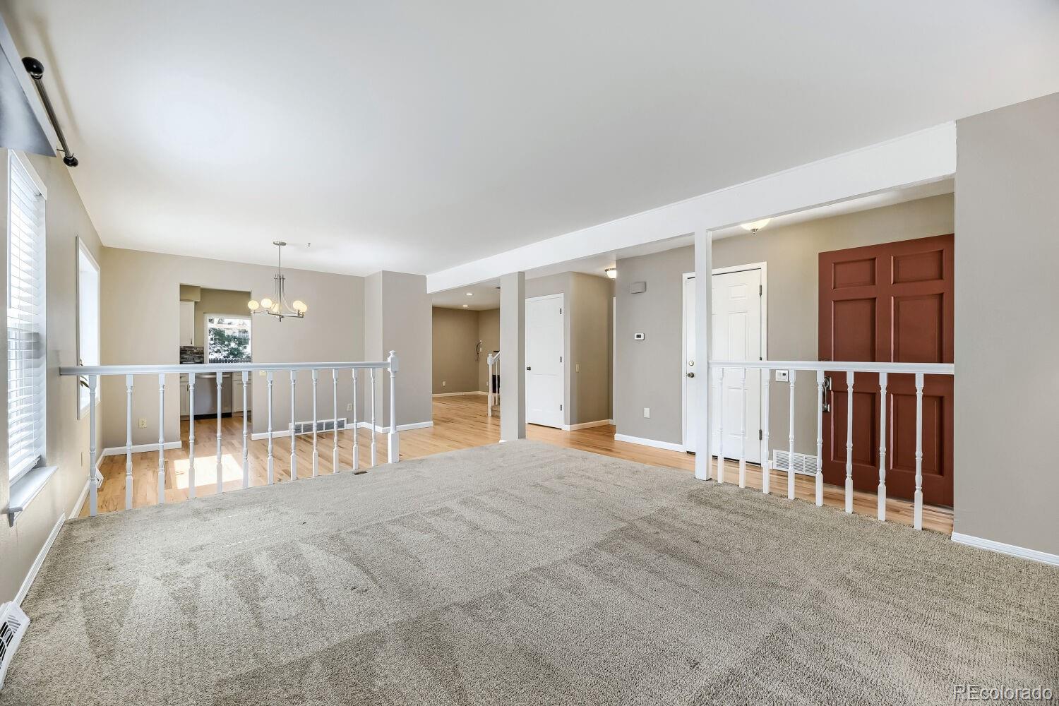 7859 S Valentia Street