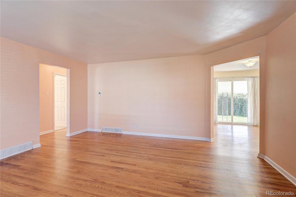 Photo of 1140 S Gray Street, Lakewood, CO 80232 (MLS # 5881299)