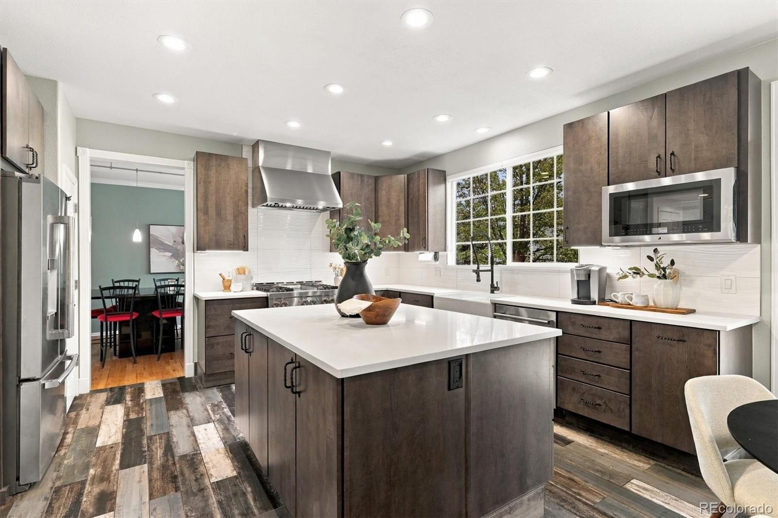 2721 E 138th Place