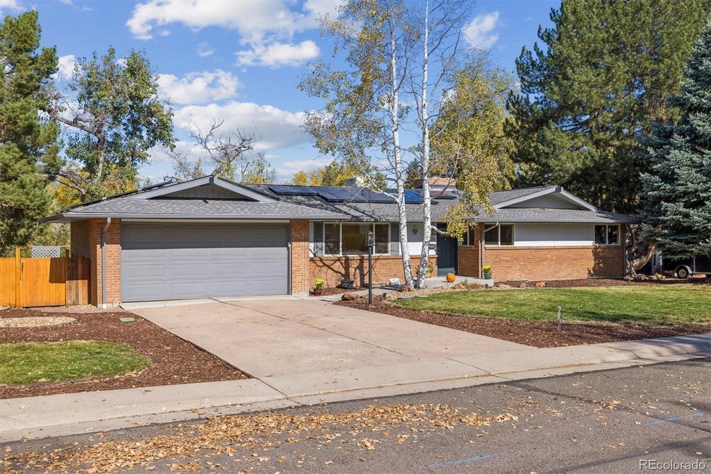 Photo of 11559 W 27th Avenue, Lakewood, CO 80215 (MLS # 2945301)