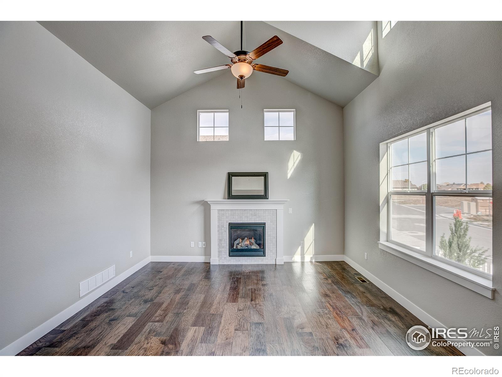 210 High Point Drive, Longmont, CO, 80504 1 210 High Point Drive