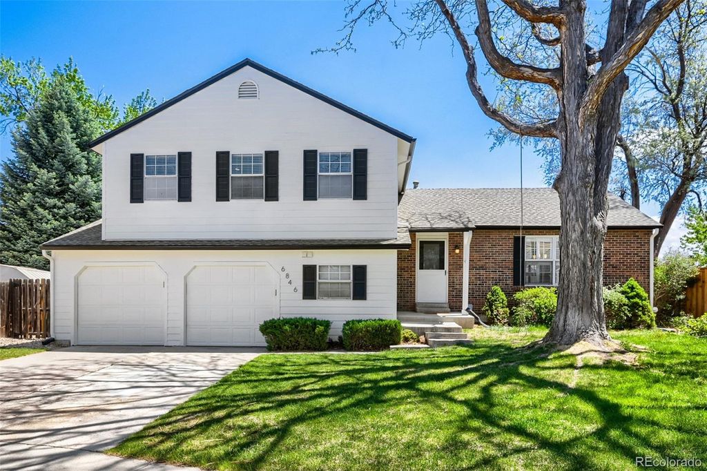 Photo of 6846 S Glencoe Court, Centennial, CO 80122 (MLS # 6598629)