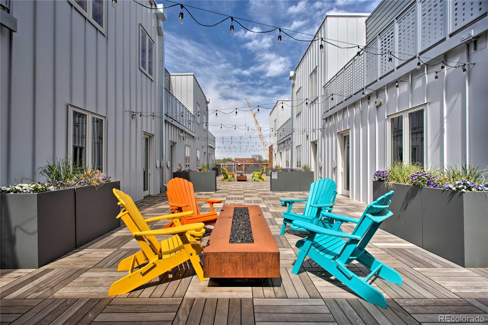 2550 Lawrence Street RB204