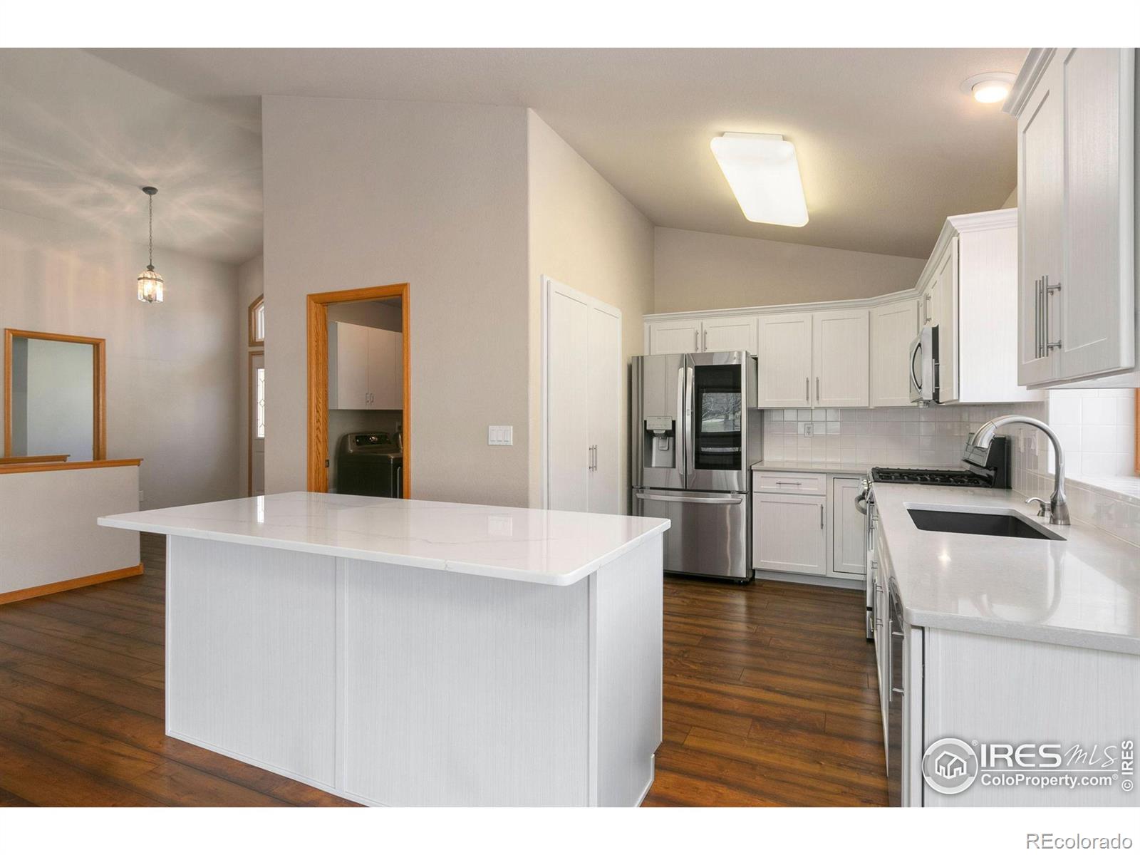 Photo 6 of 40 of 3982 Blackstone Court multi-family property