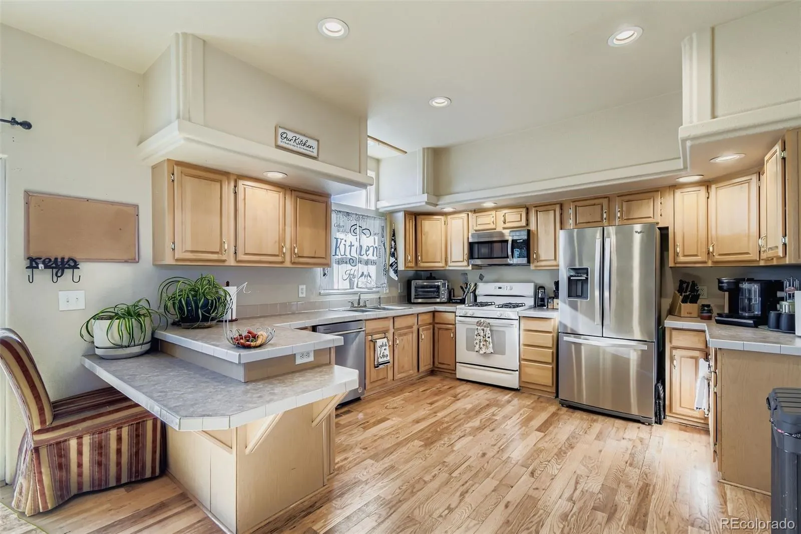 Keenesburg, Colorado 80643, United States, 4 Bedrooms Bedrooms, ,3 BathroomsBathrooms,Residential,Active,235973