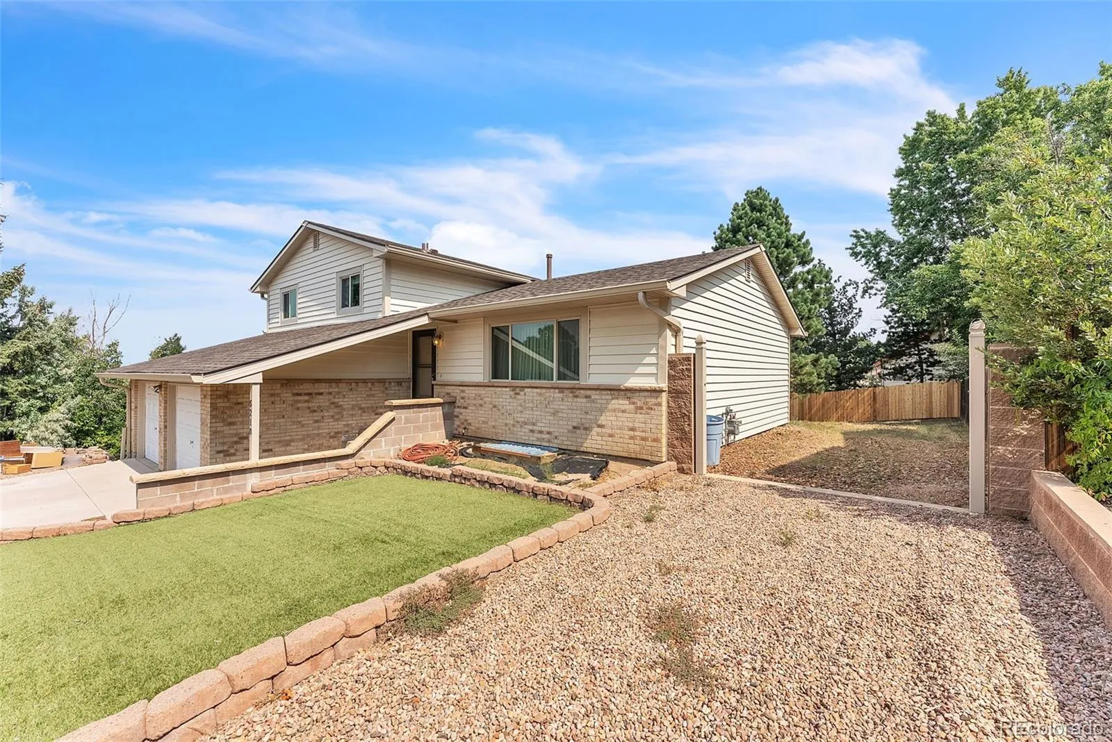 Colorado Springs, Colorado 80917, United States, 5 Bedrooms Bedrooms, ,3 BathroomsBathrooms,Residential,Active,193895