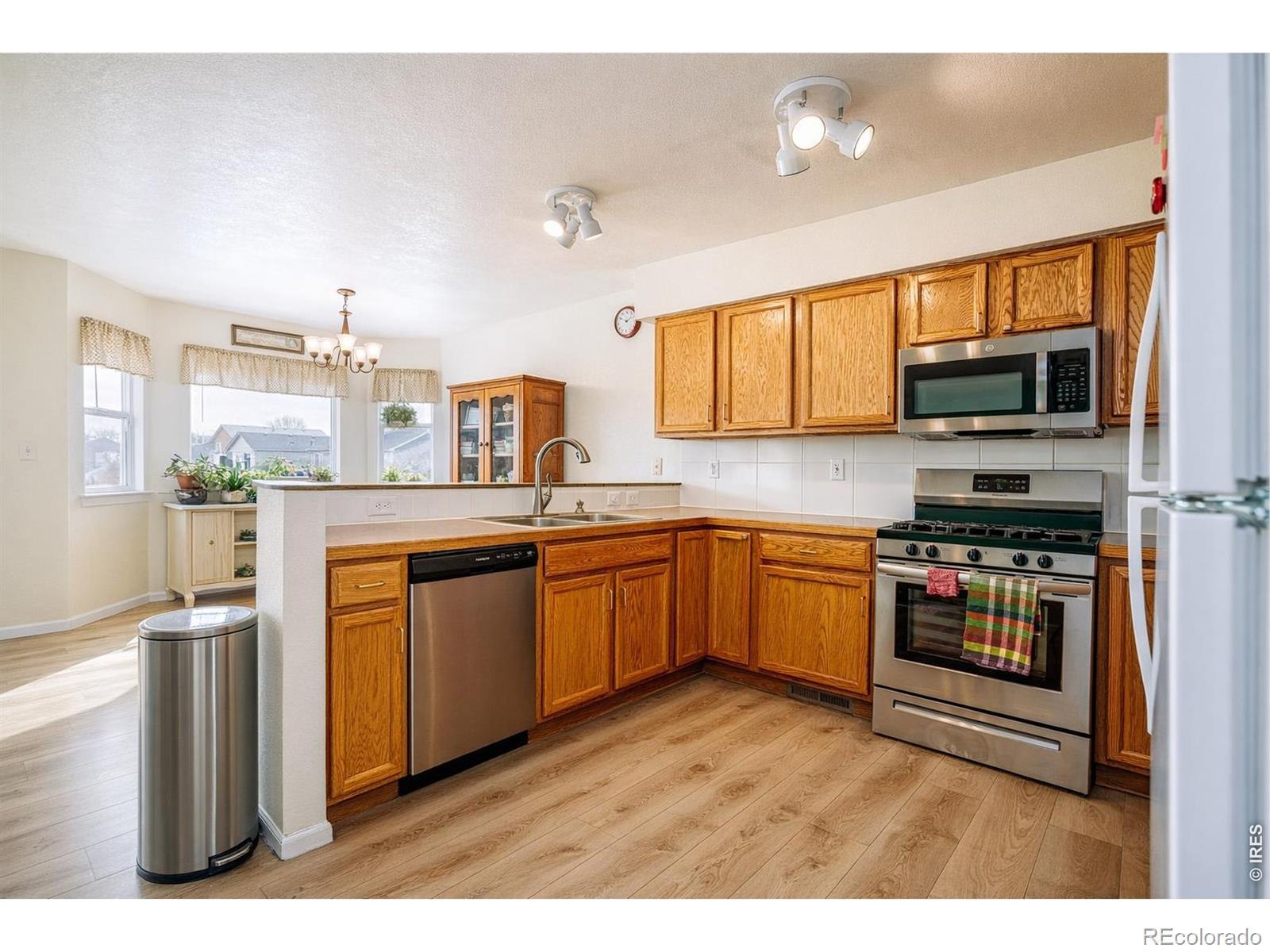 2507 Bearwood Avenue