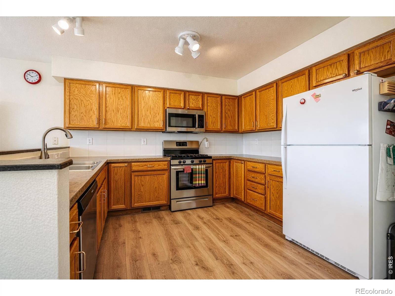 2507 Bearwood Avenue