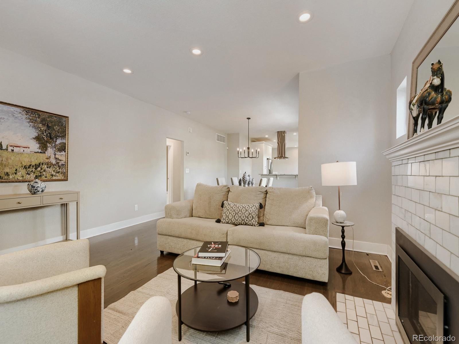 2695 Fairfax Street