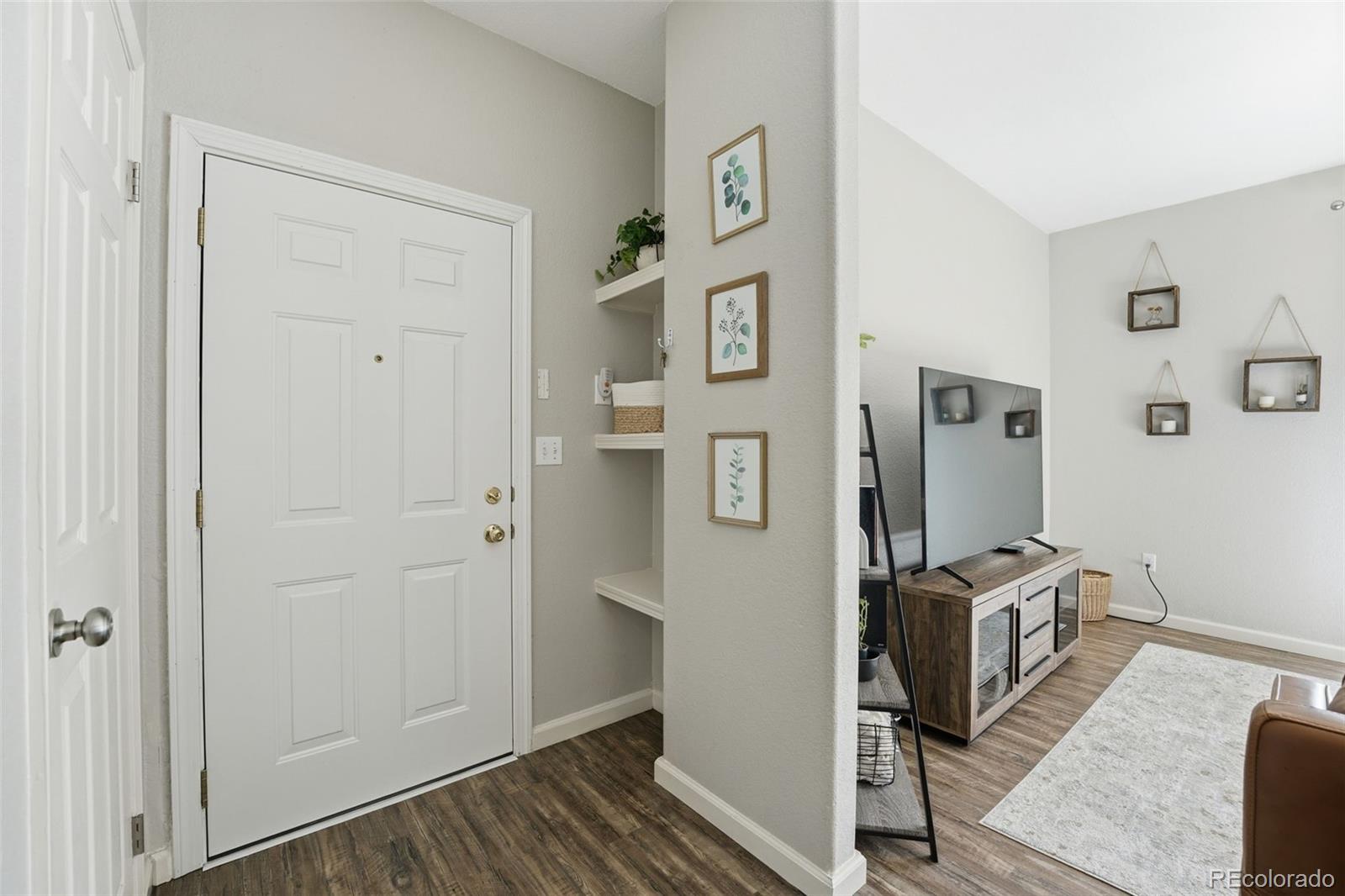 1672 W Canal Circle 411