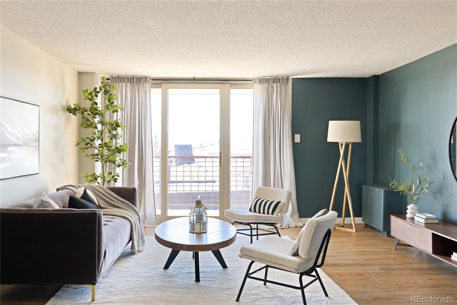 2225 Buchtel Boulevard 812