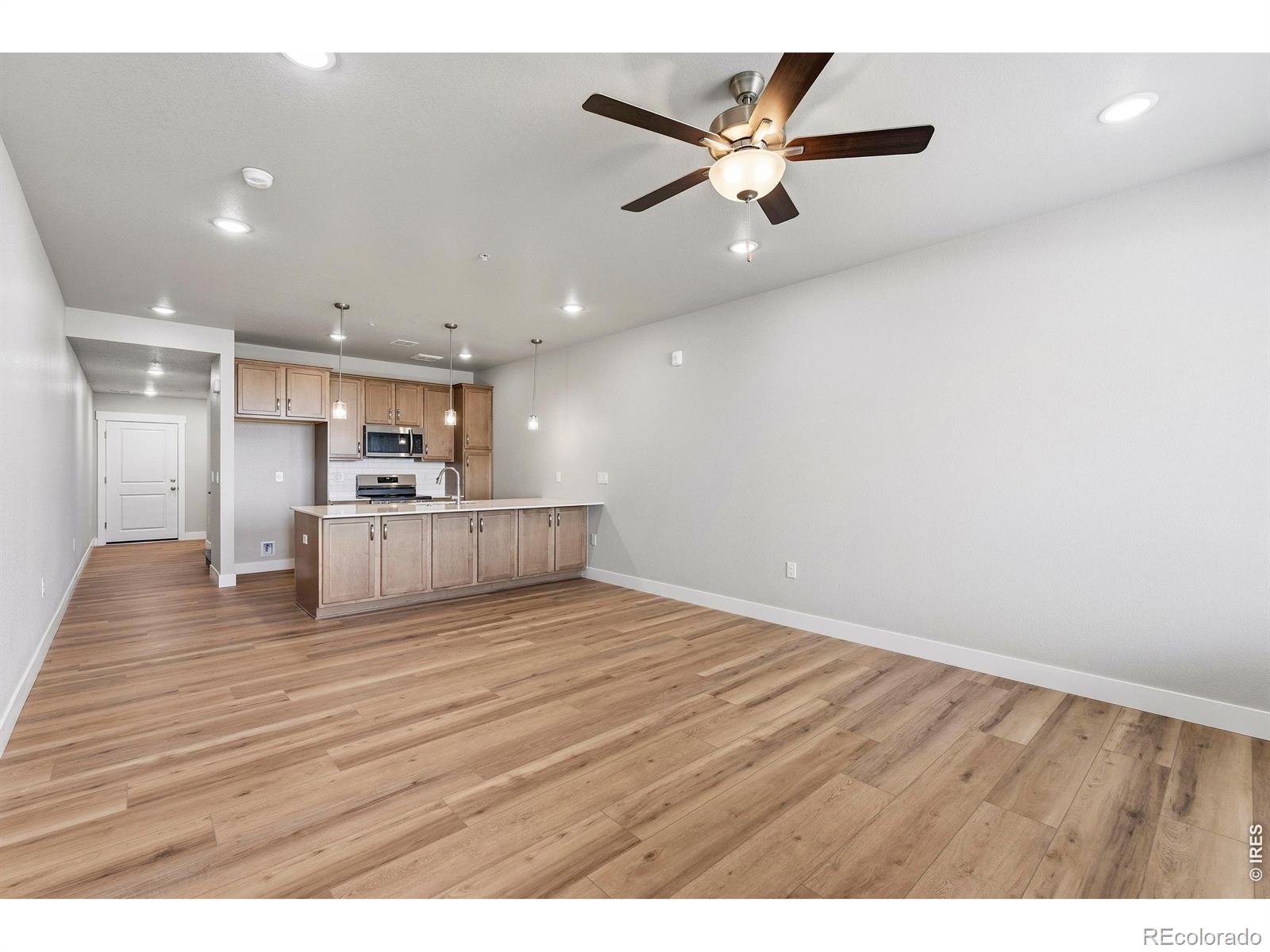 968 Birdwhistle Lane 8
