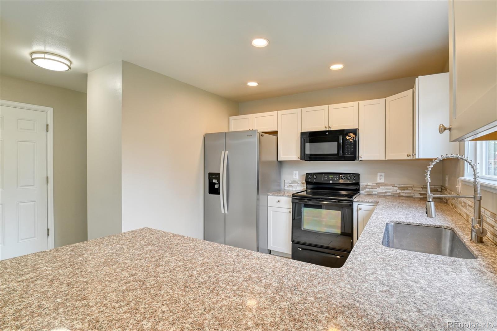 6947 Blackwatch Lane