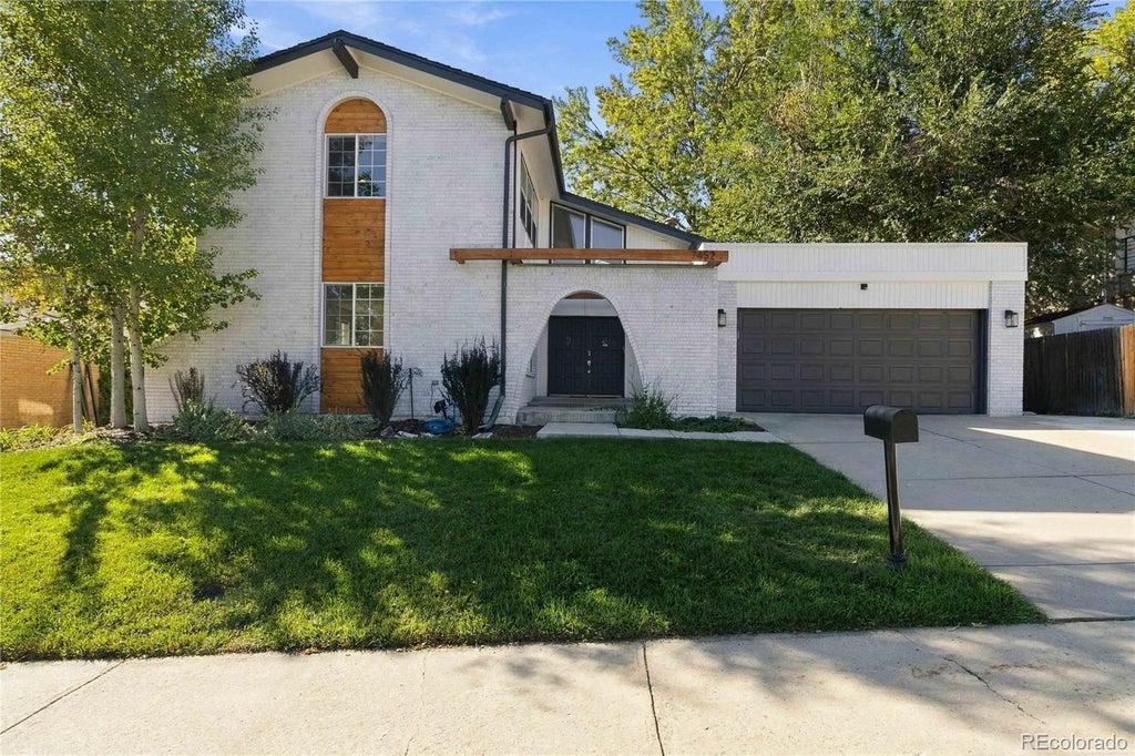 Photo of 7452 E Jarvis Place, Denver, CO 80237 (MLS # 4475340)