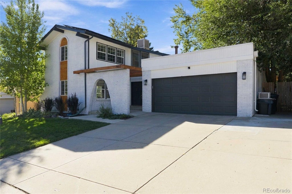 Photo of 7452 E Jarvis Place, Denver, CO 80237 (MLS # 4475340)