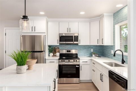 1011 Yeager Drive Longmont CO 80501