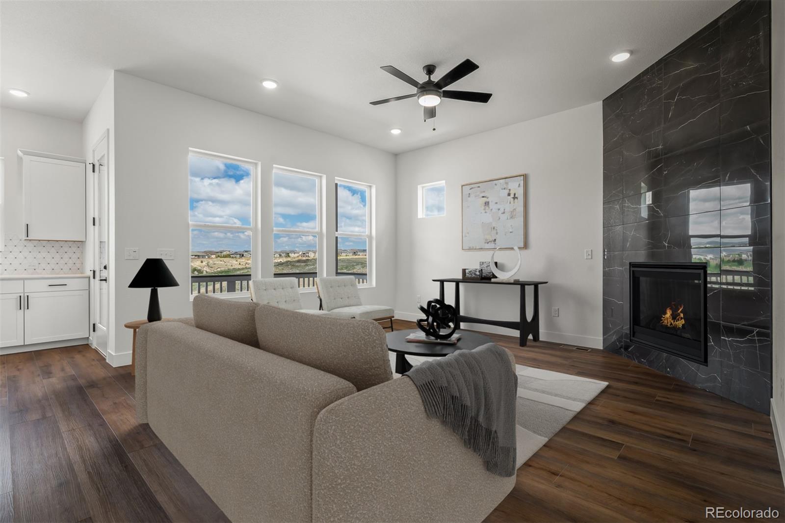 8920 Frolic View