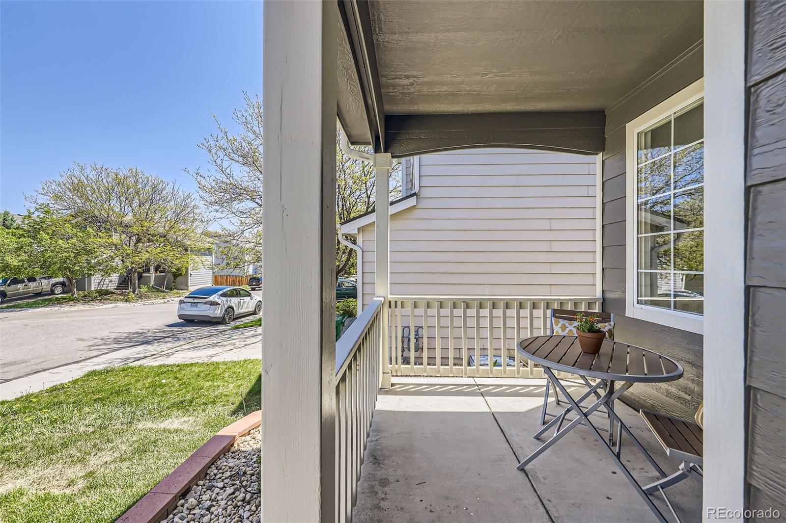 1138 W 84th Place