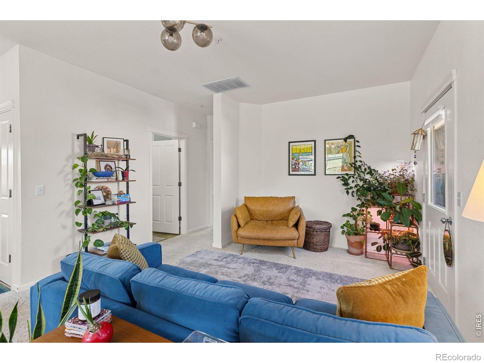 2630 Iris Avenue A21