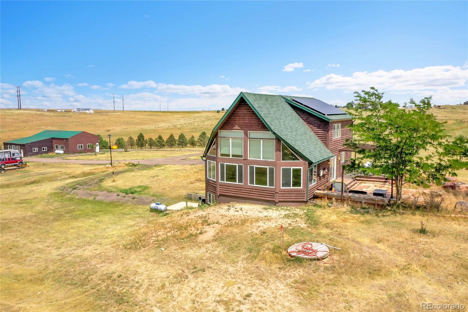 5225 Tom Bay Place