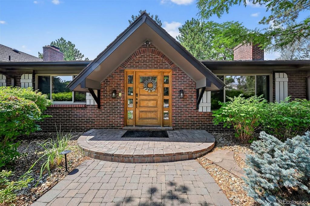 Photo of 5441 S Clinton Court, Greenwood Village, CO 80111 (MLS # 4526312)