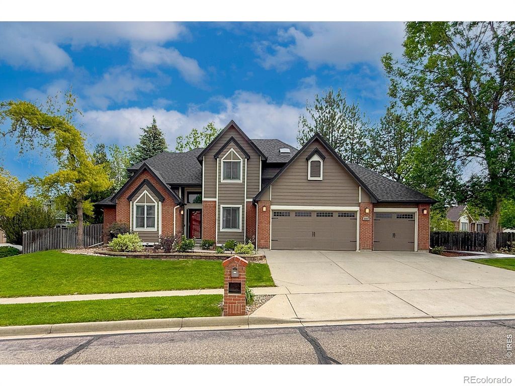 Photo of 2000 Ridgeview Drive, Longmont, CO 80504 (MLS # IR1059951)