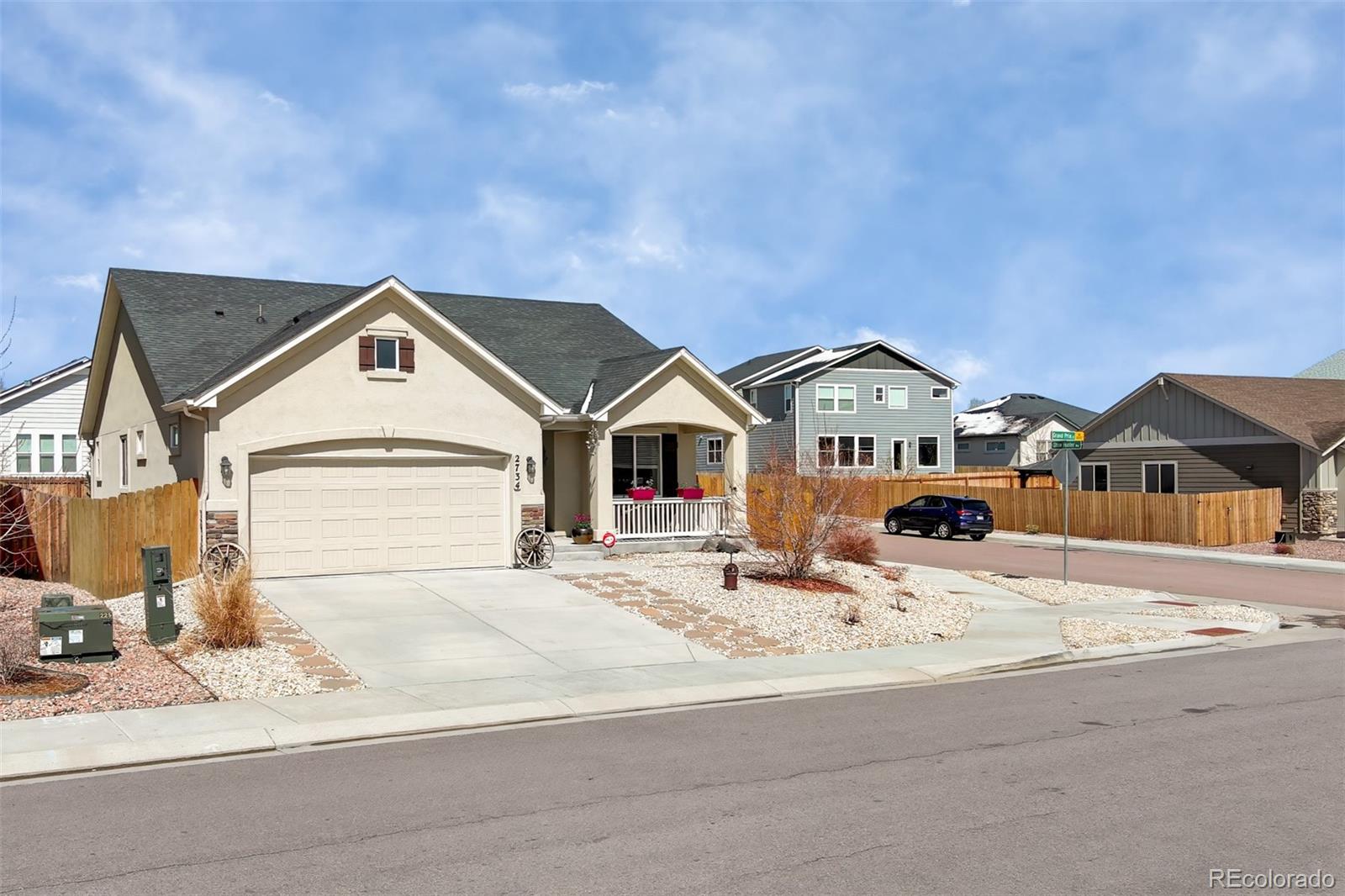 2734 Grand Prix Court