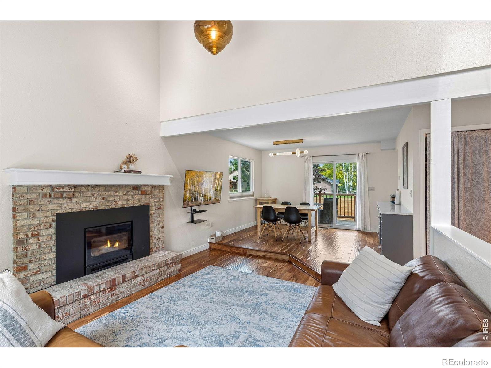 8099 Meadowdale Square