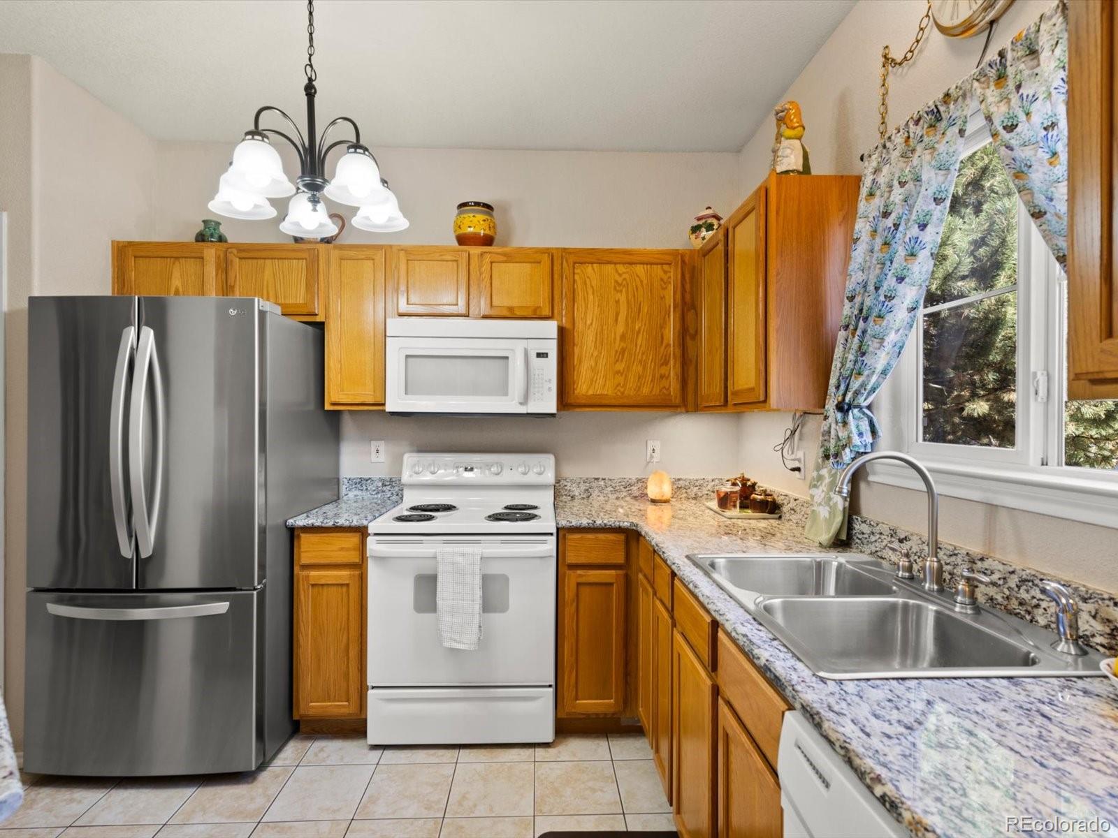 3715 Riviera Grove 104