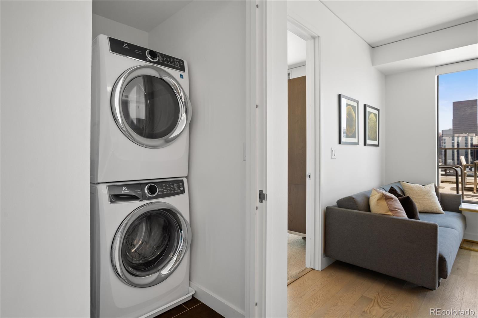 1750 Wewatta Street 1402