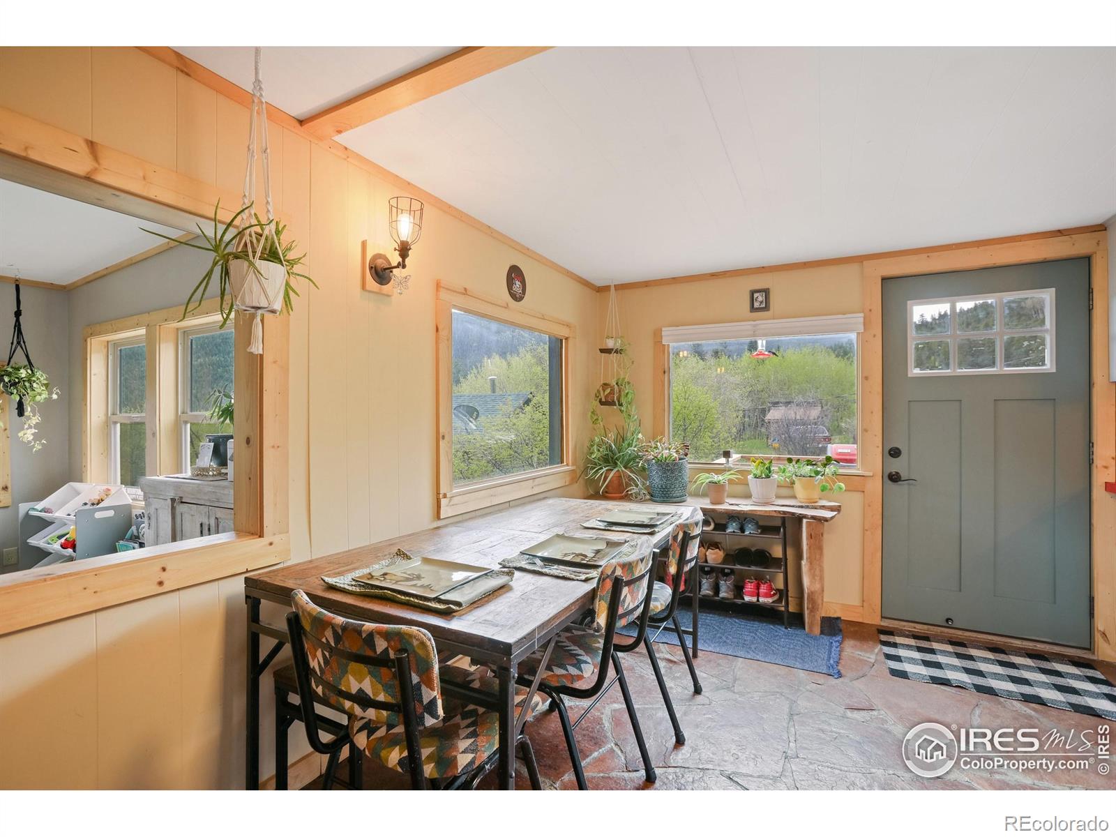 175 Ironclad View Road