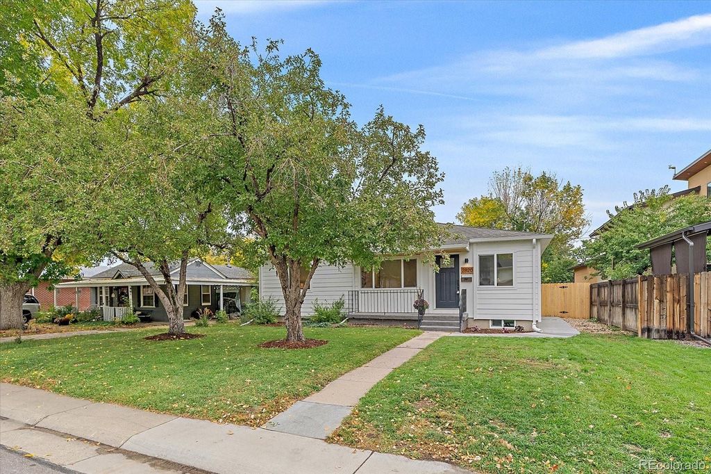 Photo of 2820 S Pennsylvania Street, Englewood, CO 80113 (MLS # 3166890)