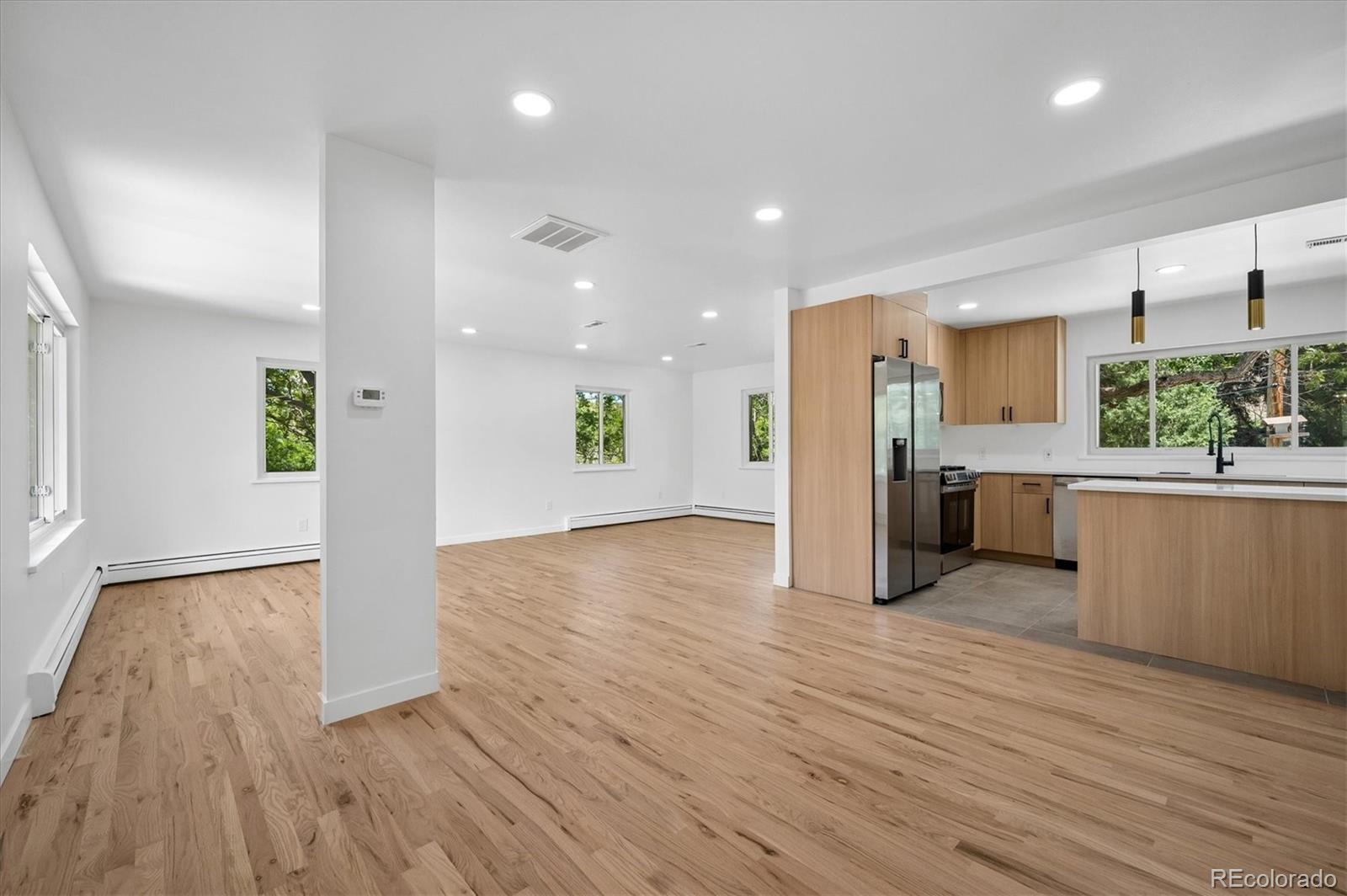 2015 Arapahoe Street