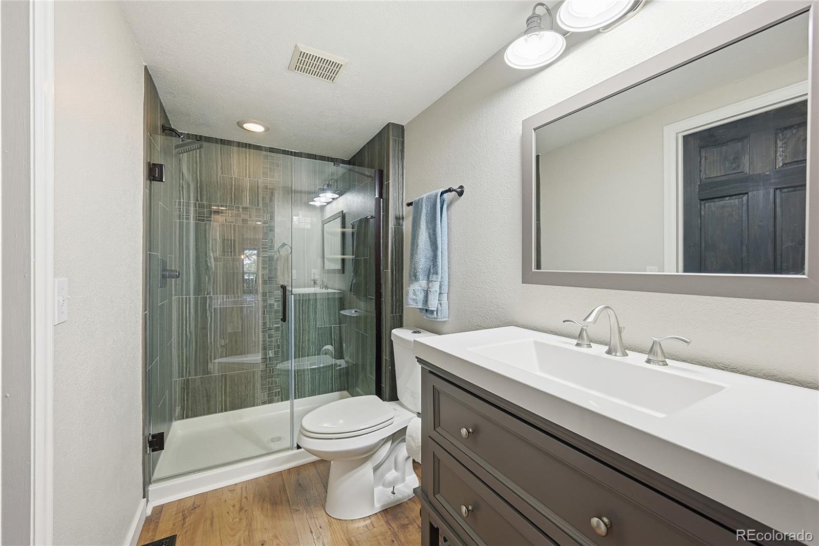 8286 Lightening View Drive