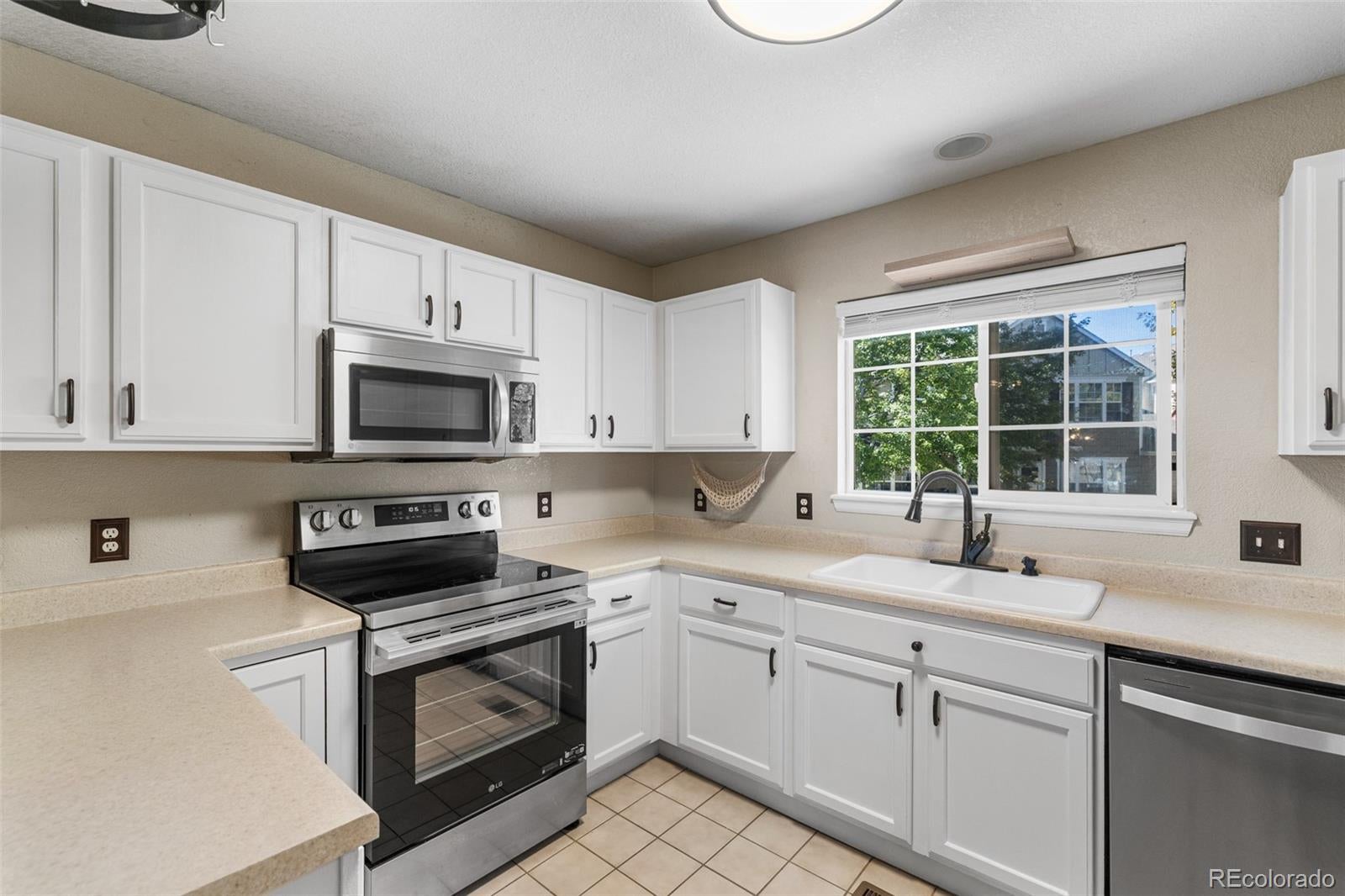 1486 Nemrick Place
