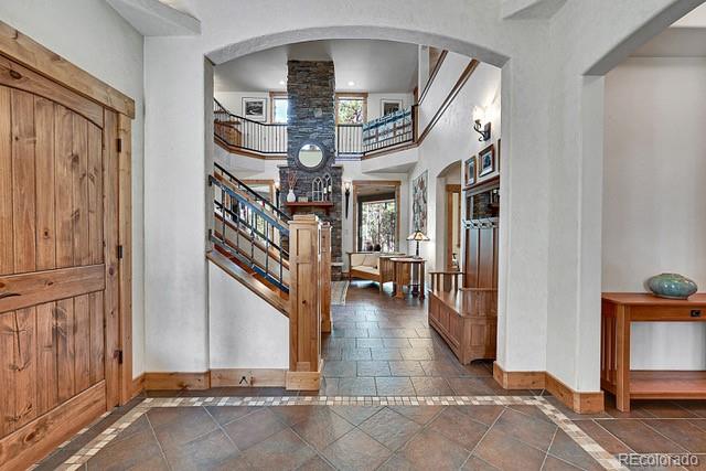 15947 Huckleberry Heights