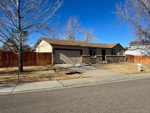 Single Family Residence in Aurora CO 4691 Kittredge Way 1.jpg