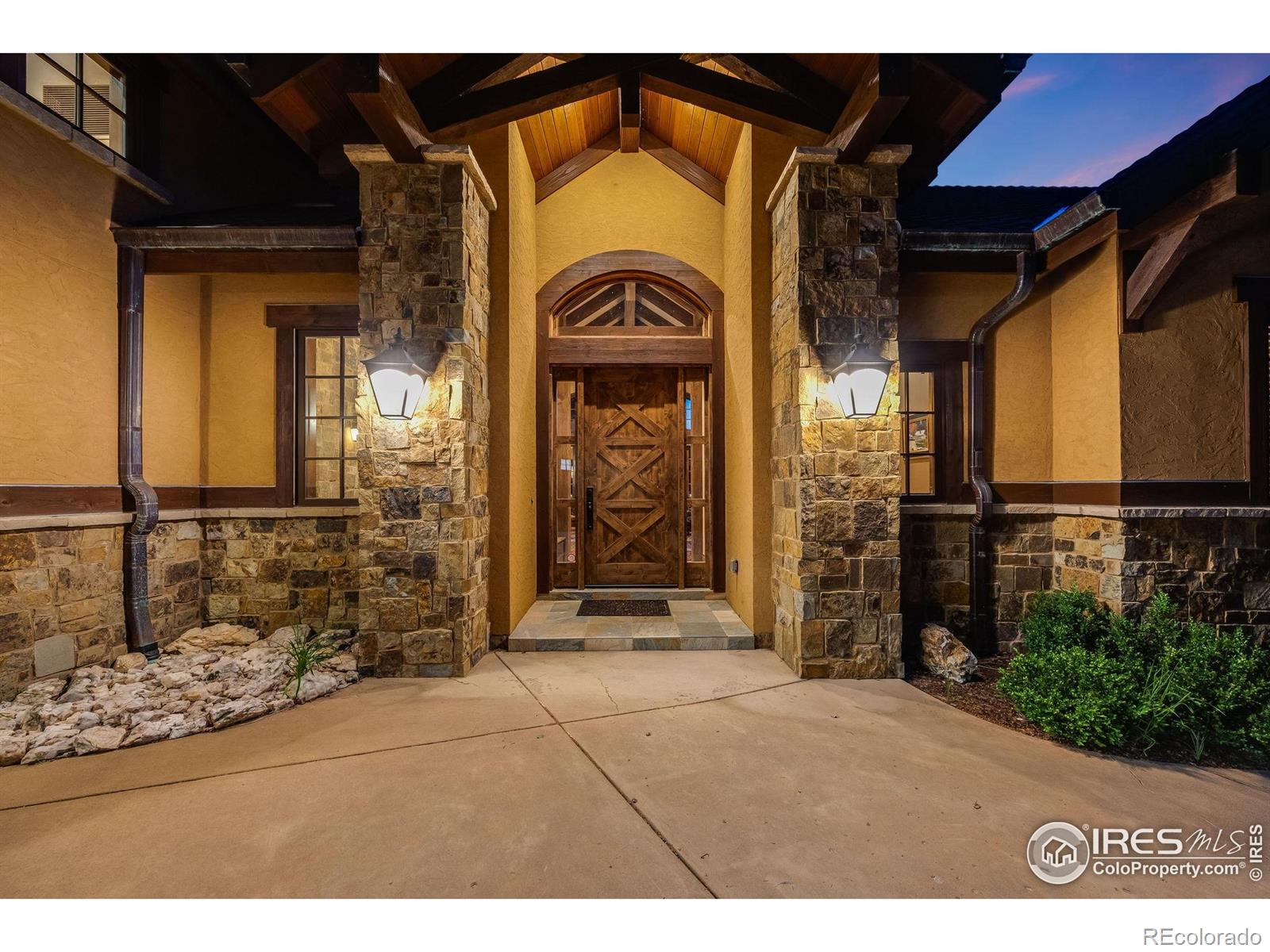 30 W Ranch Trail