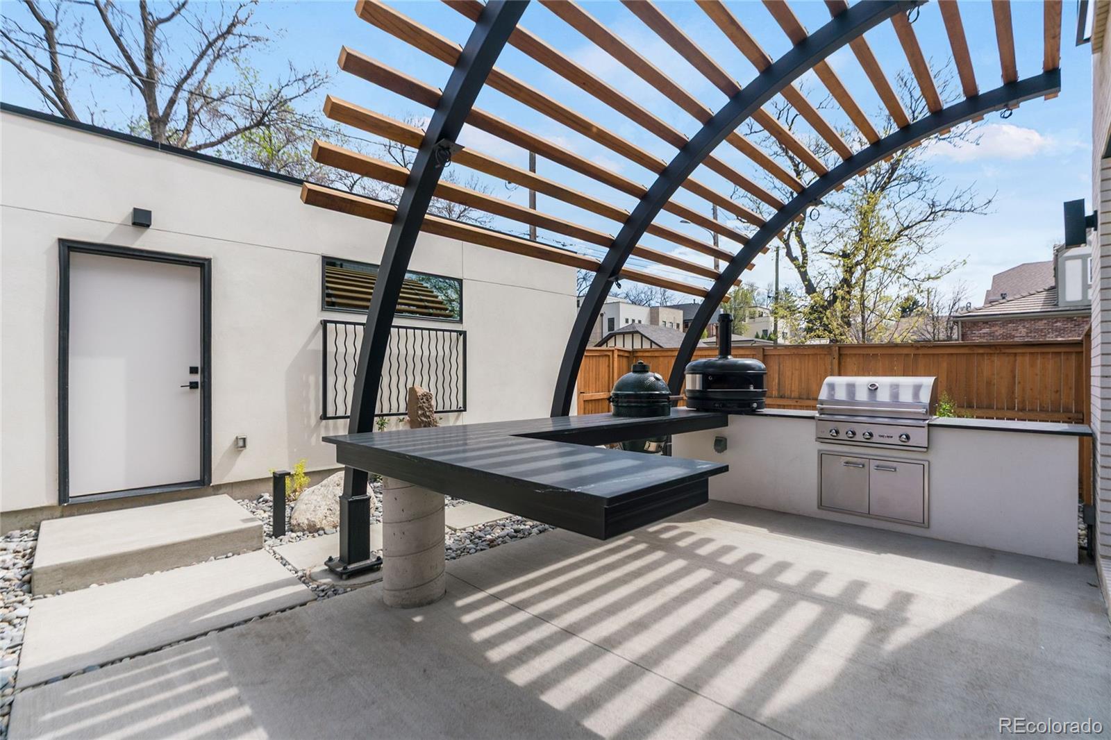 1135 E Virginia Avenue