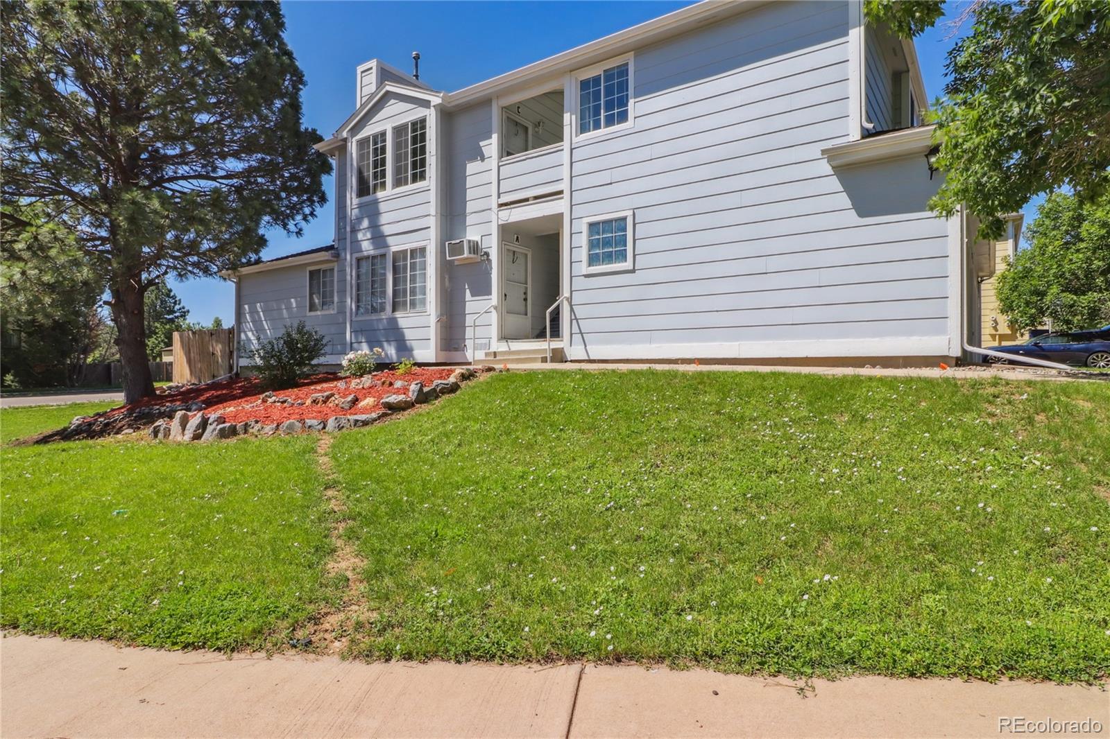 871 S Uravan. Court
