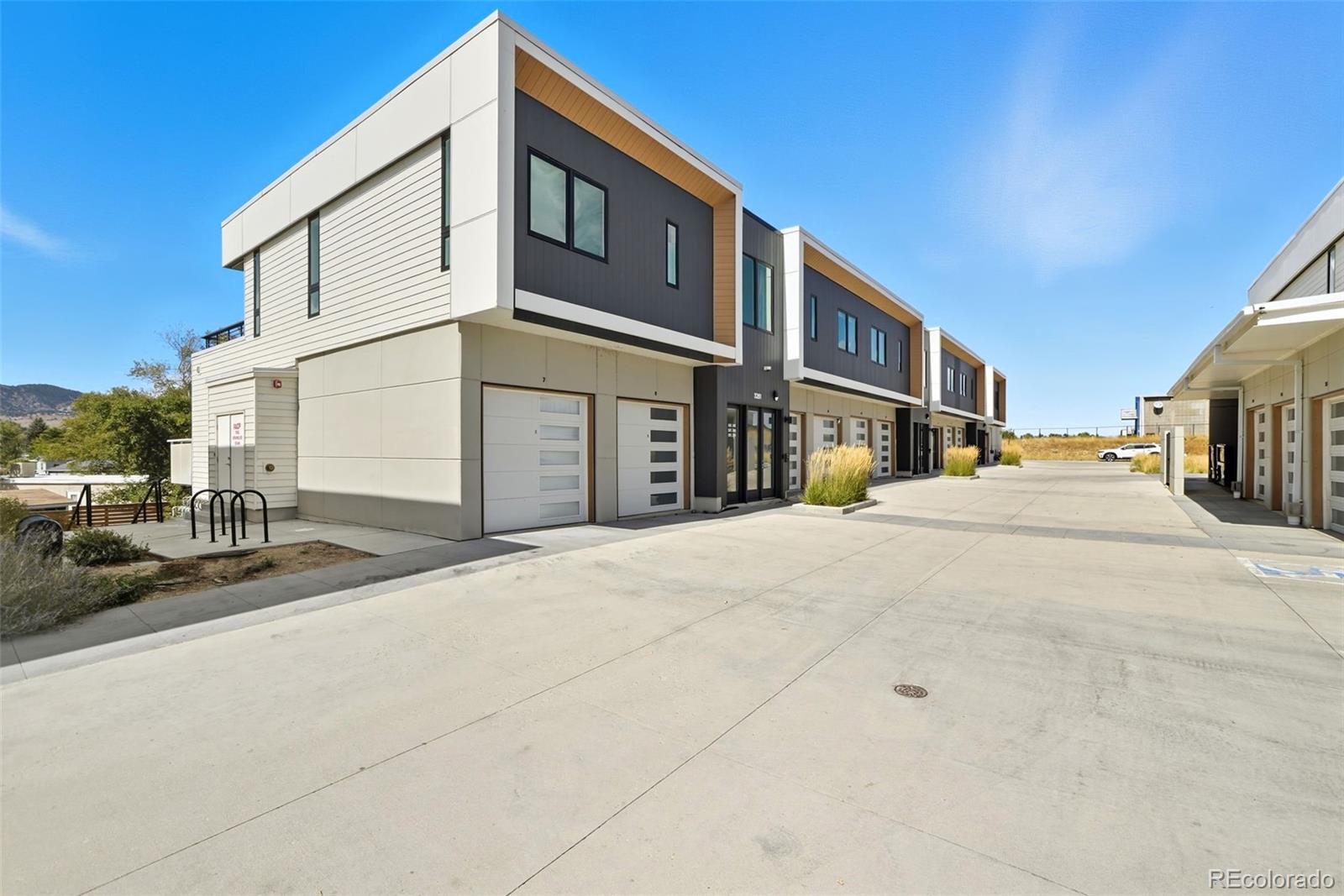 3281 Airport Road C207