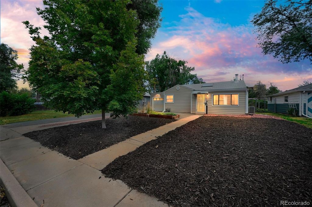 Photo of 1320 Willow Street, Denver, CO 80220 (MLS # 4702642)
