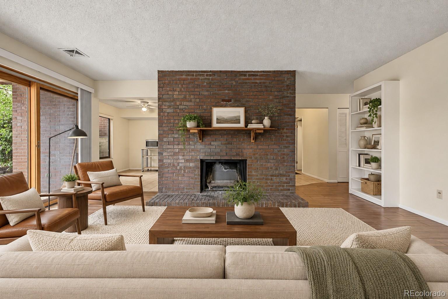 500 Manhattan Drive D4