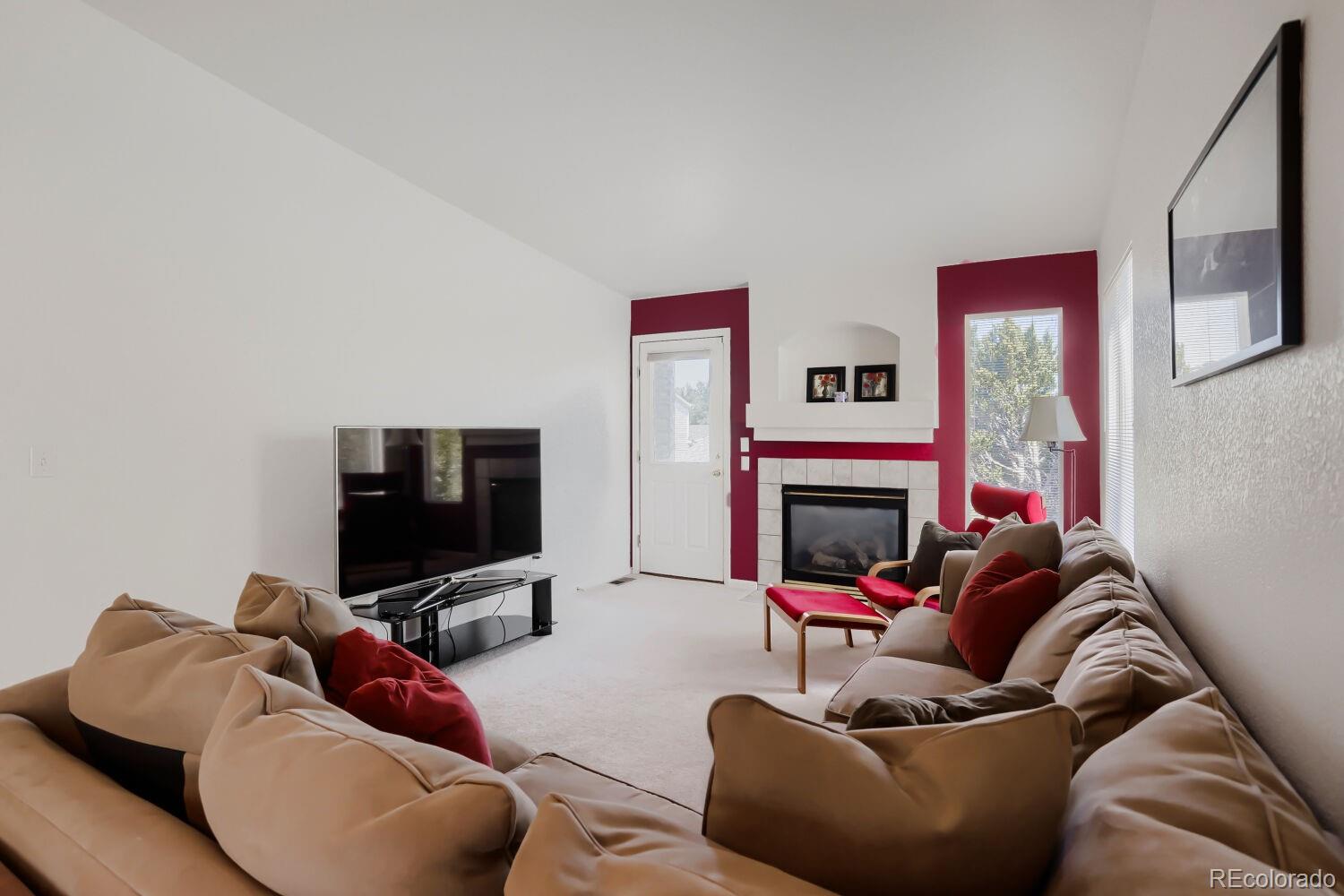 9593 Mallard Pond Way