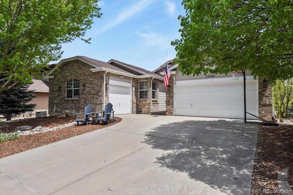 Photo of 12380 Jasper Pointe Way, Castle Pines, CO 80108 (MLS # 1805391)