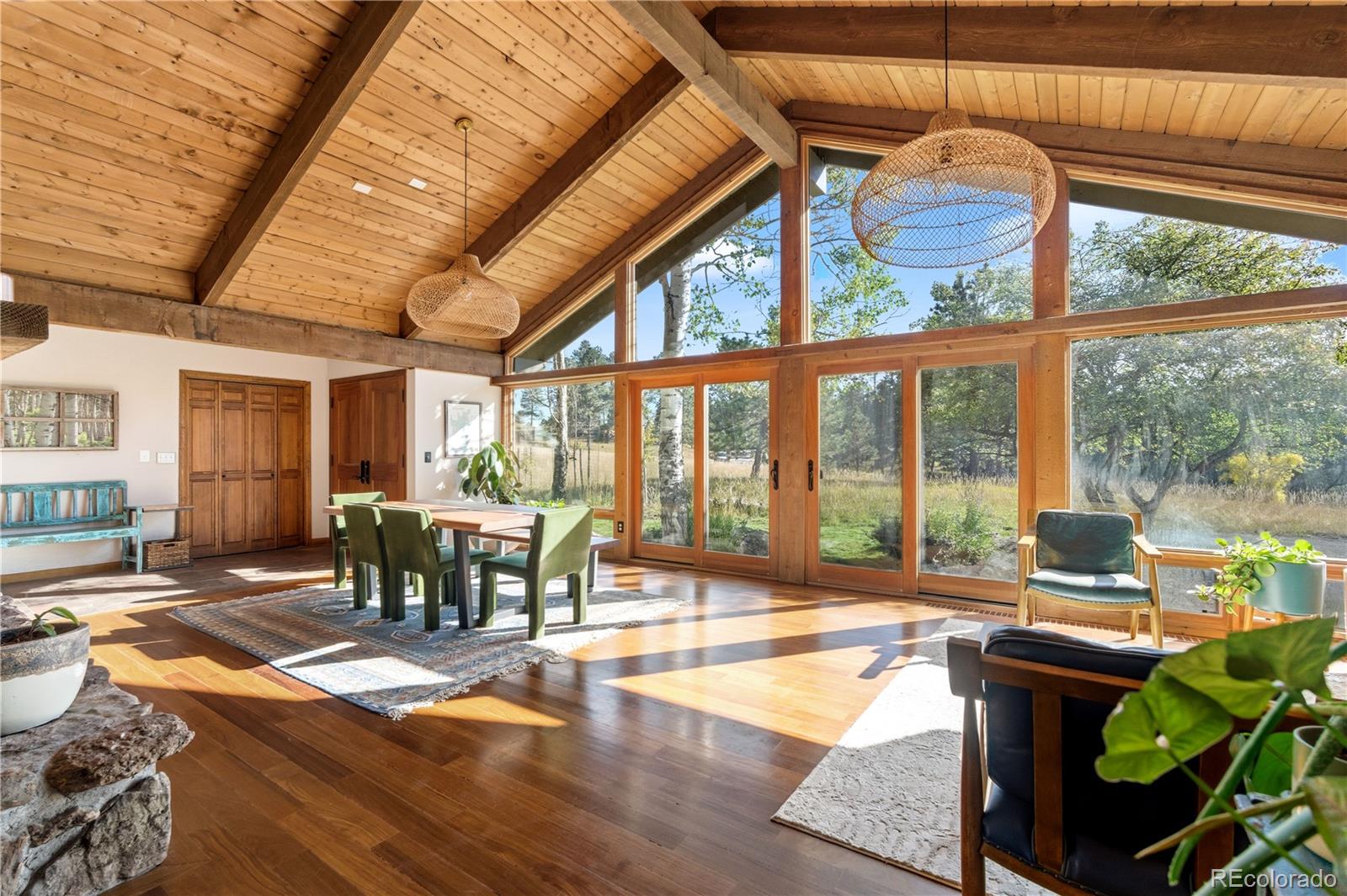 1715 Foothills Drive