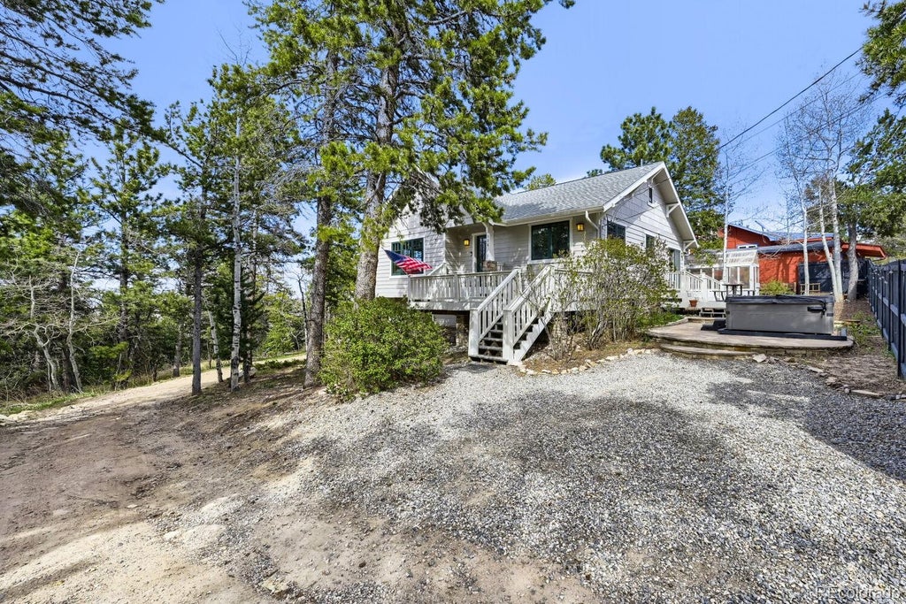 Photo of 126 Signal Rock Road, Golden, CO 80403 (MLS # 9989929)