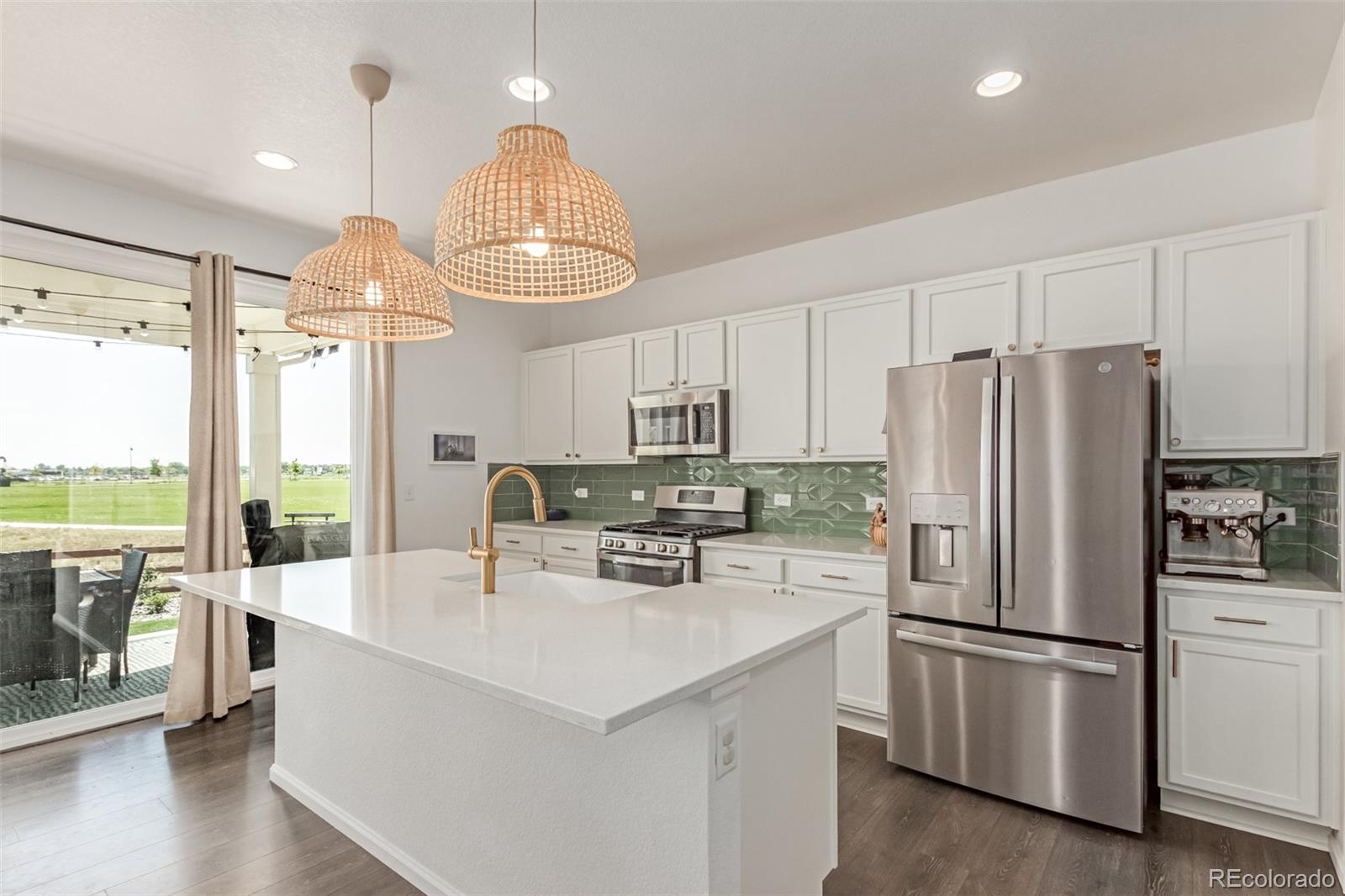 6207 Easton Circle